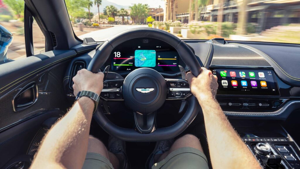 aston martin carplay